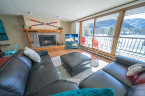Lenawee 1741 by SummitCove Lodging